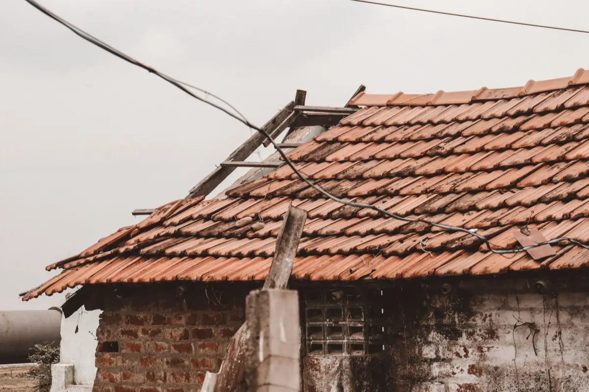 Wind Damage Roofing in Santa Clarita, CA